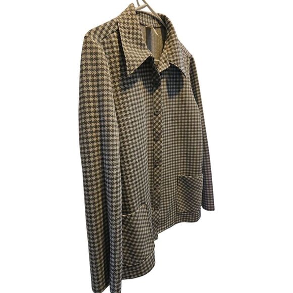 Unknown Source Classic Checkered Button Down Shirt - Picture 2 of 4